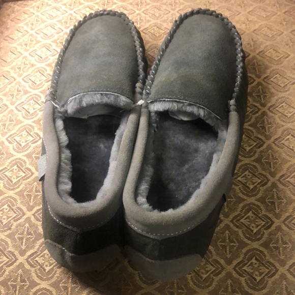 New TOTES 100%  GENUINE Sheepskin slippers / moccasins 291an - Picture 3 of 15